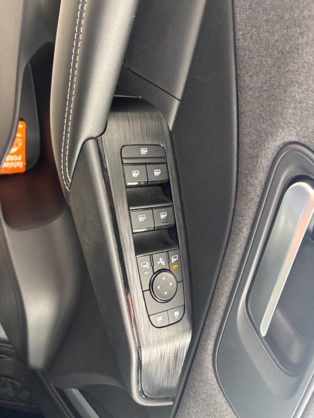 NISSAN Qashqai usata, con Bluetooth