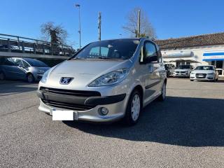 PEUGEOT 1007 usata, con Airbag laterali