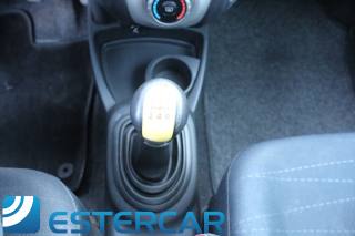 TOYOTA Yaris usata, con Isofix