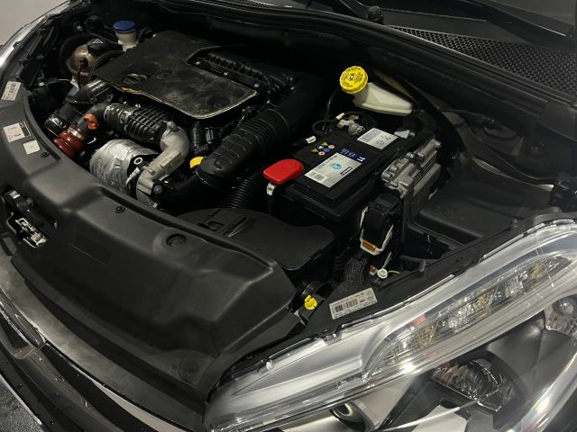PEUGEOT 208 usata, con Controllo automatico clima