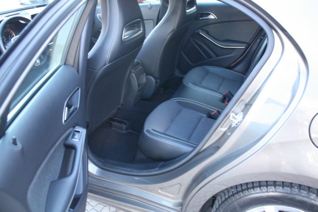 MERCEDES-BENZ A 200 usata, con Sedili riscaldati