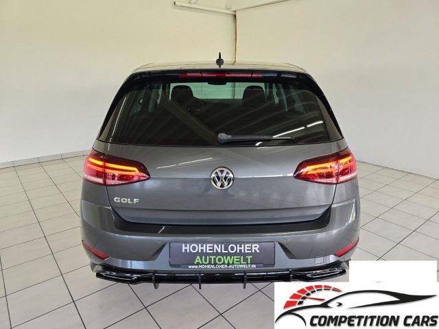 VOLKSWAGEN Golf usata, con Autoradio