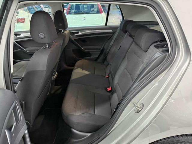 VOLKSWAGEN Golf usata, con Boardcomputer