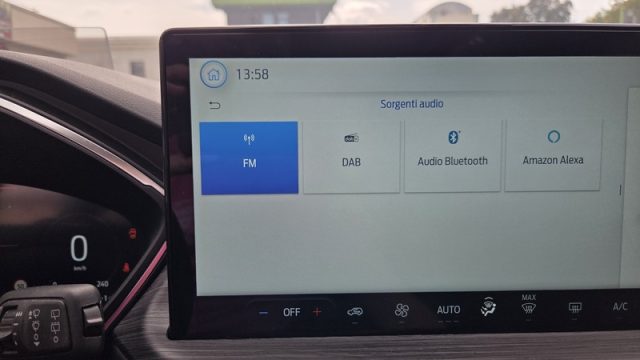 FORD Kuga usata, con Bluetooth