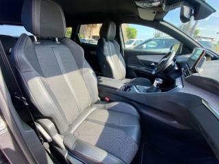 PEUGEOT 3008 usata, con Climatizzatore