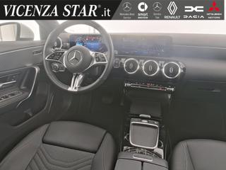 MERCEDES-BENZ A 180 usata, con Cerchi in lega