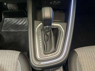 RENAULT Clio usata, con Hill holder