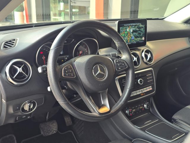 MERCEDES-BENZ GLA 200 usata, con Vivavoce