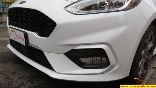 FORD Fiesta usata, con Sedile posteriore sdoppiato
