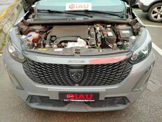 PEUGEOT 2008 usata, con Volante in pelle