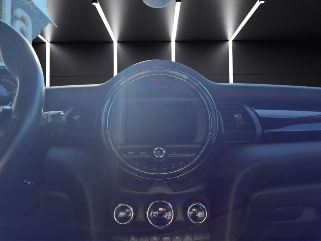 MINI Cooper usata, con USB