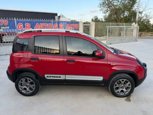 FIAT Panda Cross usata, con Autoradio