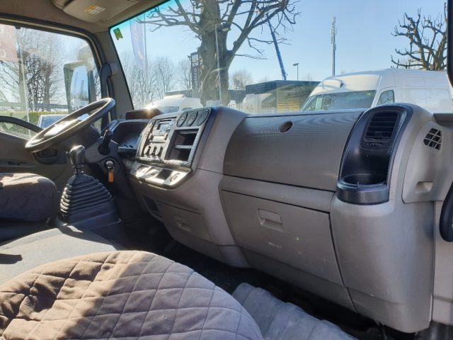 NISSAN NT500 usata, con Climatizzatore