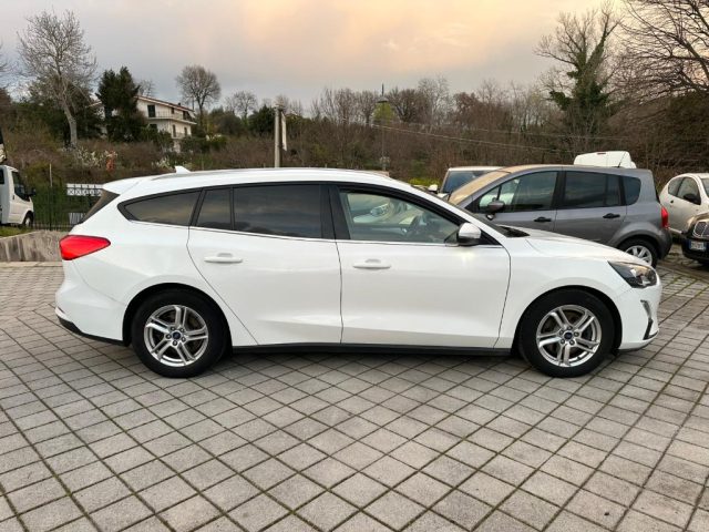 FORD Focus usata, con Luci diurne