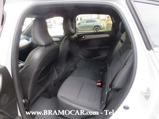 RENAULT Arkana usata, con Touch screen