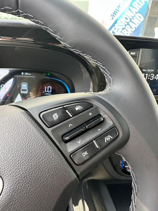 HYUNDAI i10 usata, con Volante in pelle