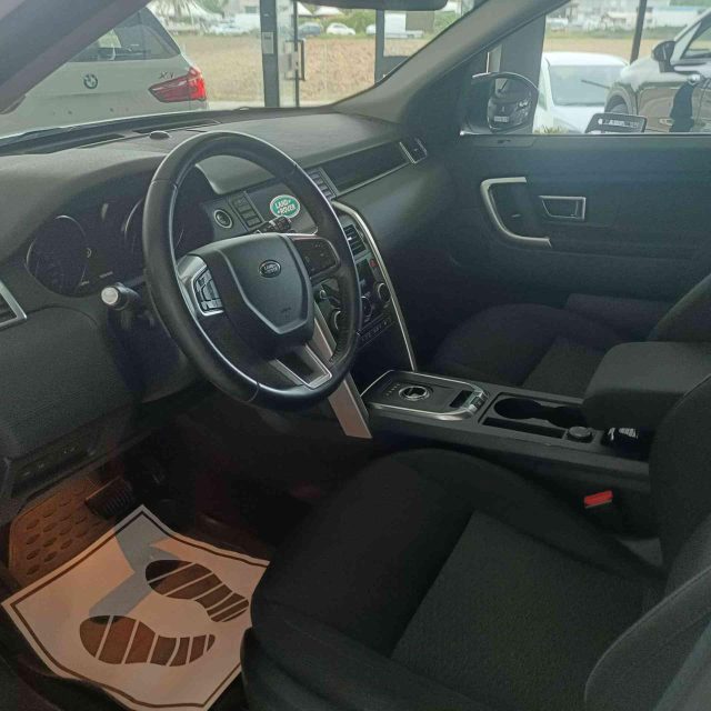 LAND ROVER Discovery Sport usata, con Alzacristalli elettrici