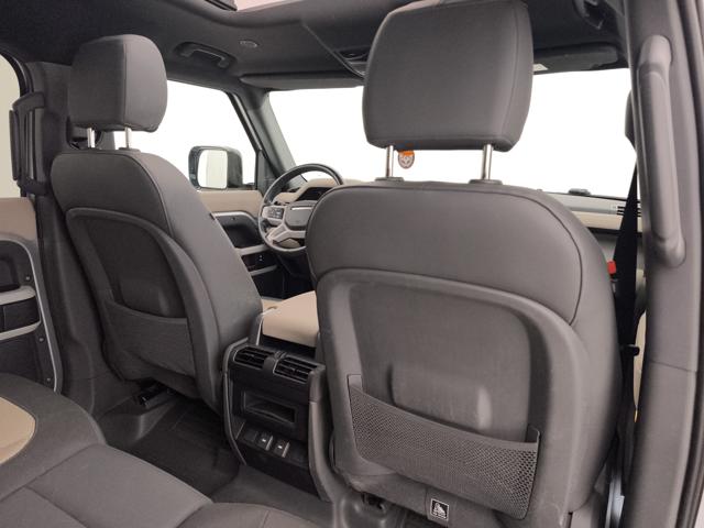 LAND ROVER Defender usata, con Bluetooth