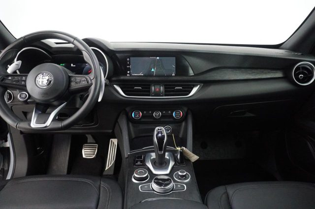 ALFA ROMEO Stelvio usata, con Chiusura centralizzata
