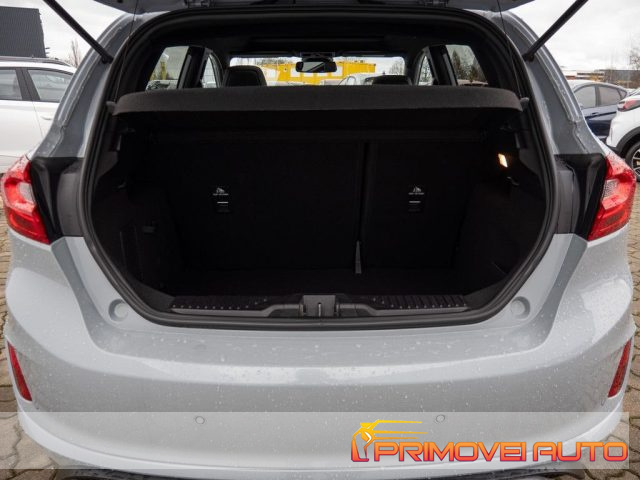 FORD Fiesta usata, con Cruise Control