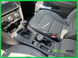 VOLKSWAGEN Golf Variant usata, con Autoradio digitale