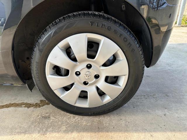 TOYOTA Yaris usata 58