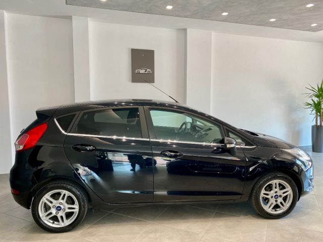 FORD Fiesta usata, con Boardcomputer