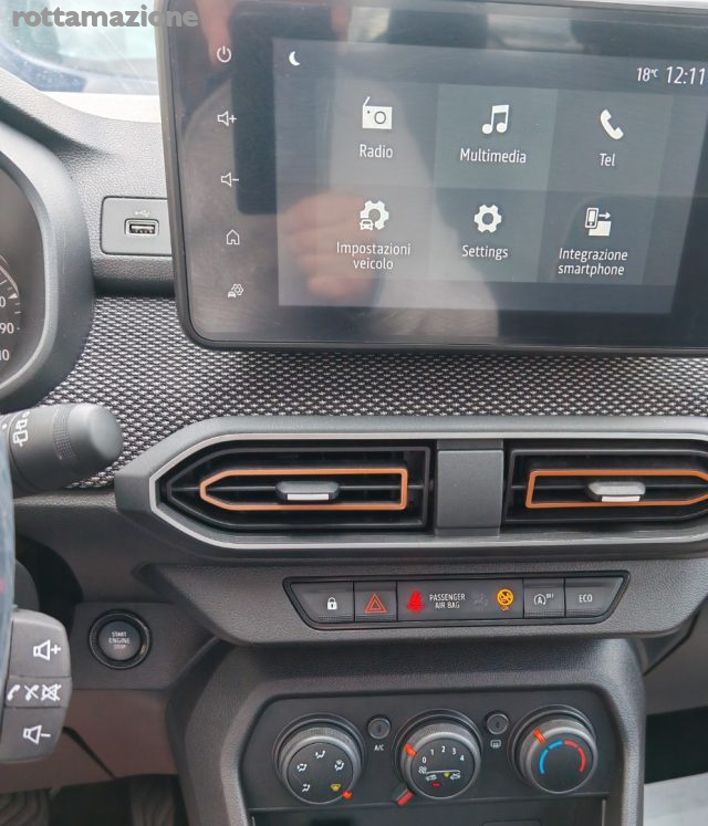 DACIA Sandero usata, con Autoradio