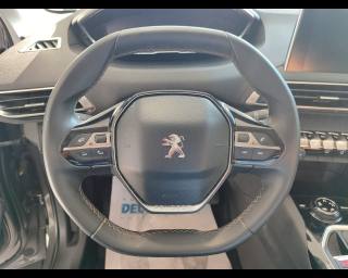 PEUGEOT 5008 usata, con Sensore di luce