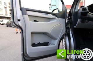 VOLKSWAGEN Caravelle usata, con Alzacristalli elettrici