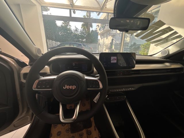 JEEP Avenger usata, con Luci diurne LED