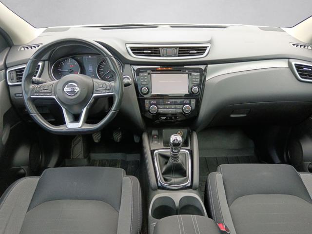 NISSAN Qashqai usata, con Controllo automatico clima