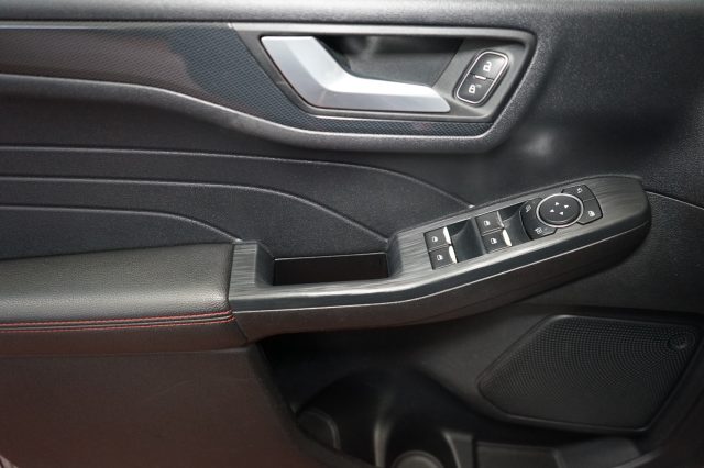FORD Kuga usata, con Controllo vocale