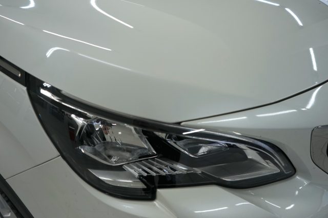 PEUGEOT 3008 usata, con Sensori di parcheggio anteriori