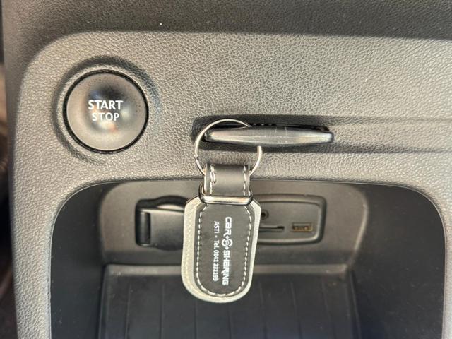 RENAULT Captur usata, con Controllo trazione
