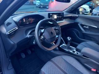 PEUGEOT 2008 usata, con Bracciolo