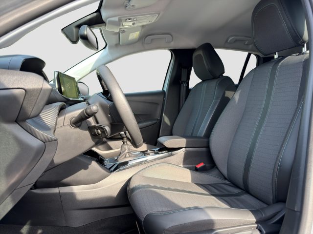 PEUGEOT 208 usata 9