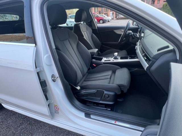 AUDI A4 usata, con Gancio traino