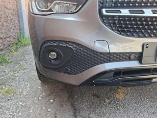 MERCEDES-BENZ GLA 200 usata, con Luci diurne LED