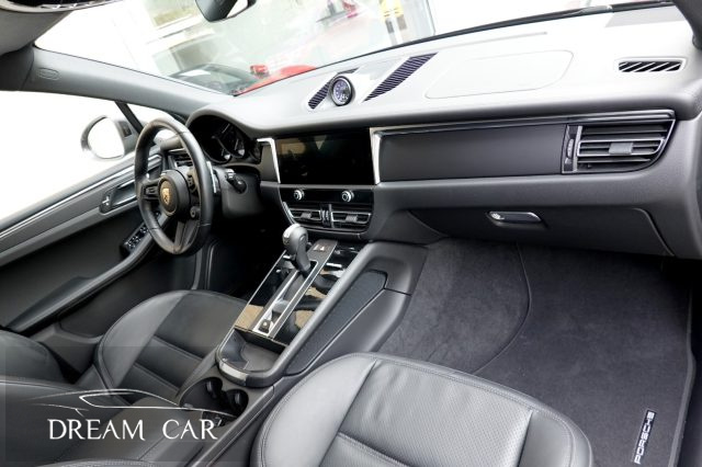 PORSCHE Macan usata, con Gancio traino