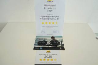 PEUGEOT 3008 usata, con Bracciolo