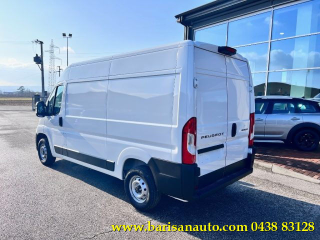 PEUGEOT Boxer usata, con Alzacristalli elettrici