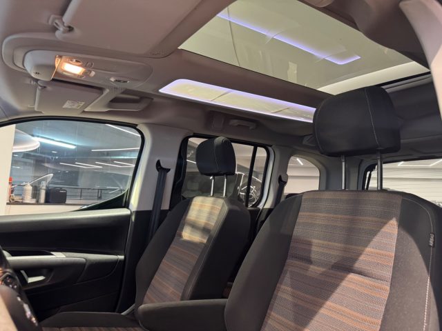 OPEL Combo Life usata, con USB