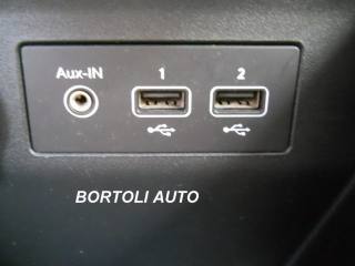 RENAULT Clio usata, con Autoradio digitale