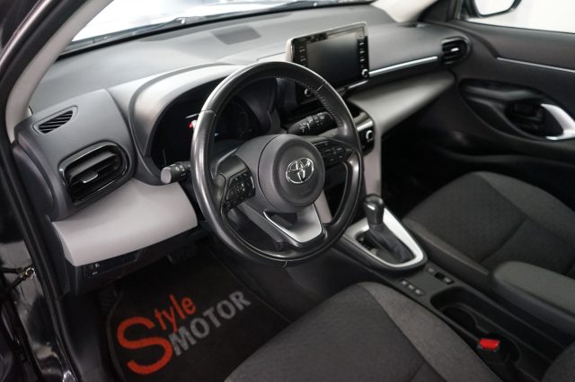 TOYOTA Yaris Cross usata, con Specchietti laterali elettrici