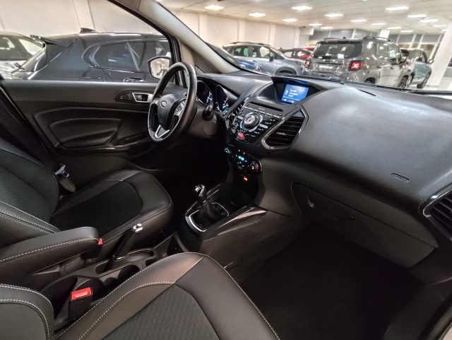 FORD EcoSport usata 24