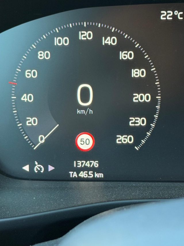 VOLVO XC40 usata, con Climatizzatore