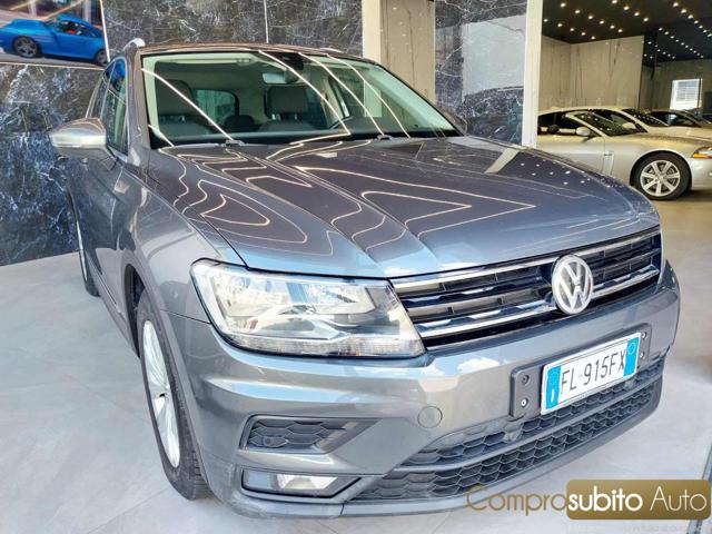 VOLKSWAGEN Tiguan usata, con Airbag laterali