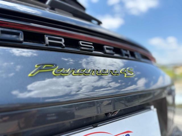 PORSCHE Panamera usata, con Volante in pelle
