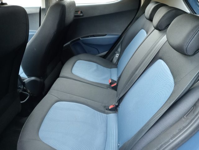 HYUNDAI i10 usata, con USB